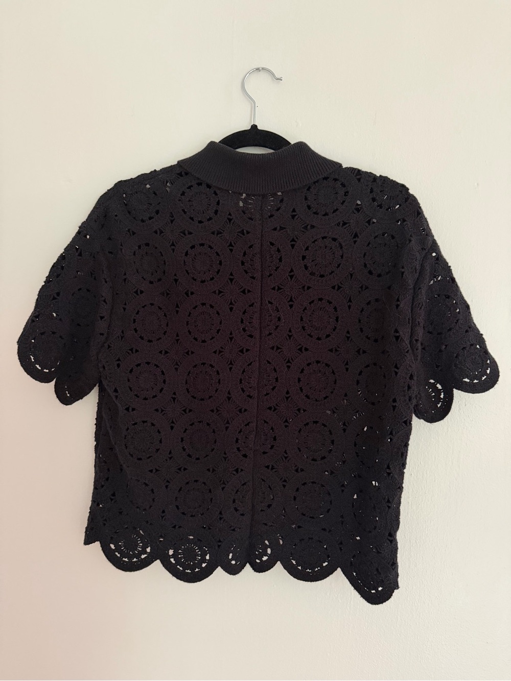 Abercrombie & Fitch Black Crochet Button-Front Short Sleeve Top - Picture 2 of 4
